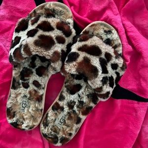 Ugg Cozetta Genuine Shearling Slide Slipper